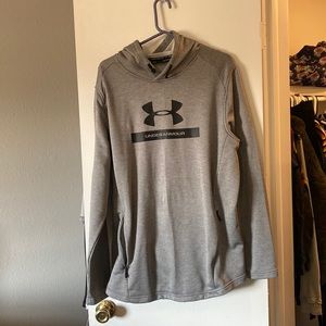 UA men’s XL hoodie
